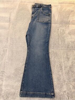 American Eagle Super High Rise Flare Jeans Size 18 Regular Next Level Stretch